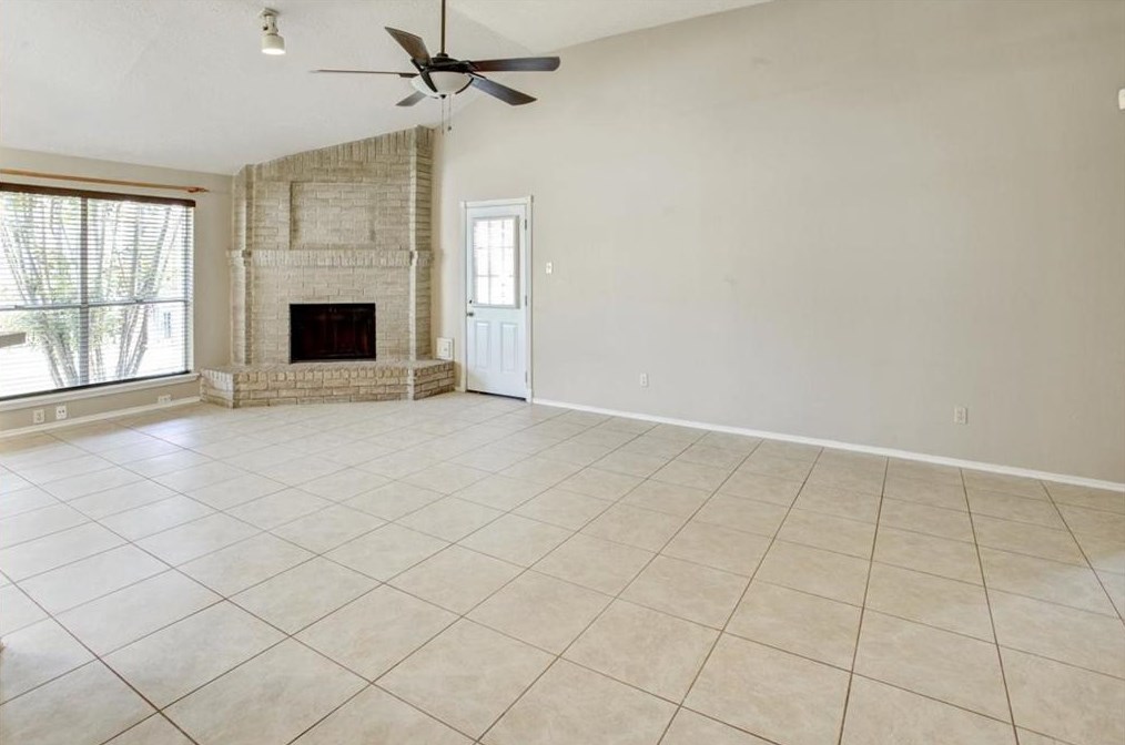 21506 Bluebonnet Meadow Ln, Spring TX  77388-9350 exterior