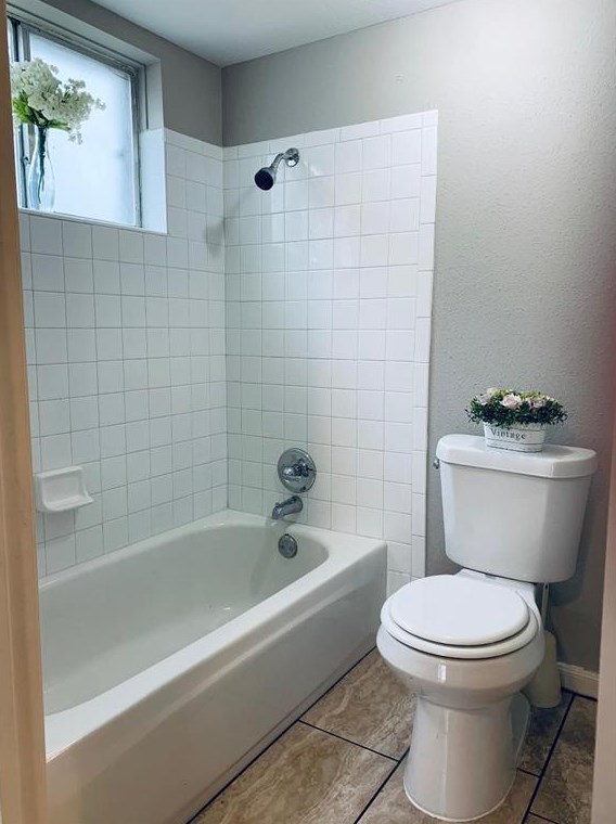 10414 Sageberry Dr, Houston TX  77089-2102 exterior