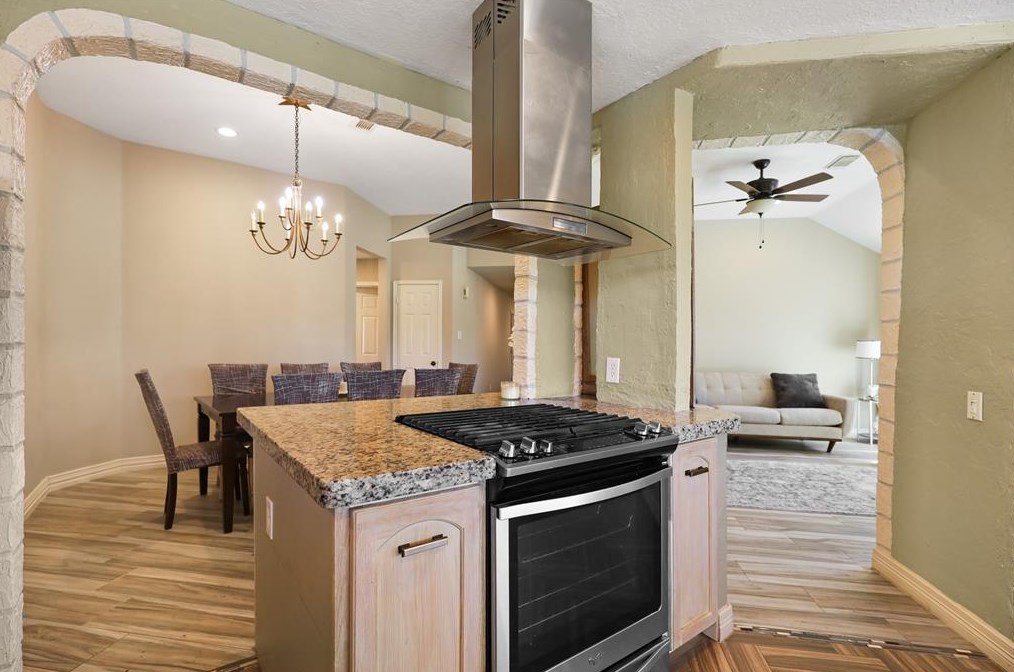 16918 Blue Mist Cir, Sugar Land TX  77498-4816 exterior