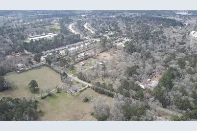 1466 Sapp, Conroe, TX 77304 - Photo 5