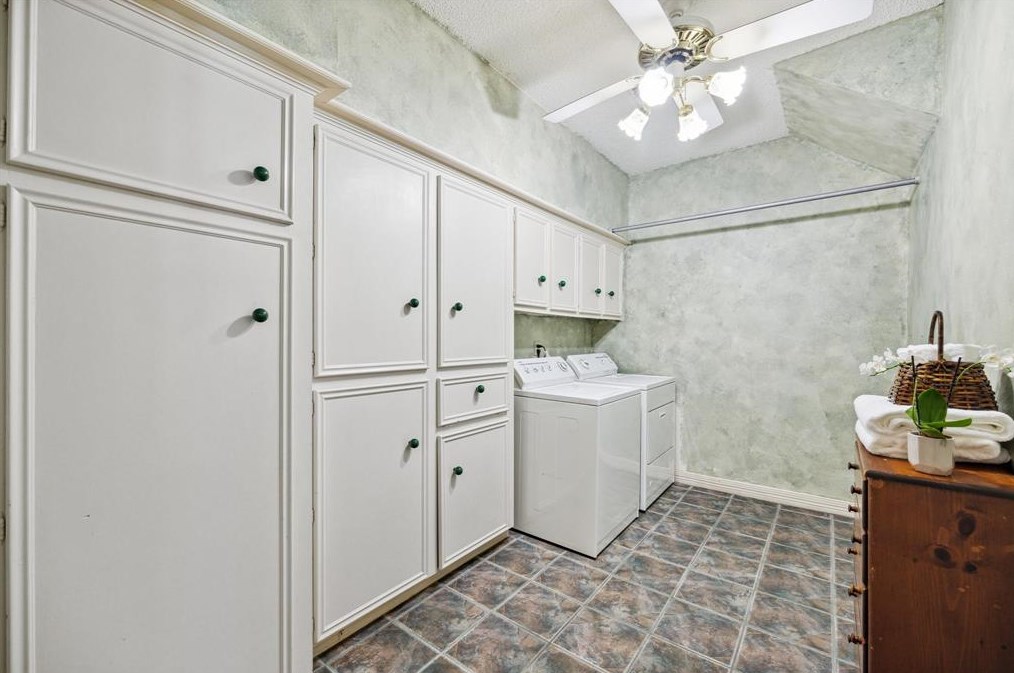 5430 Havenwoods Dr, Houston TX 77066-2522 exterior