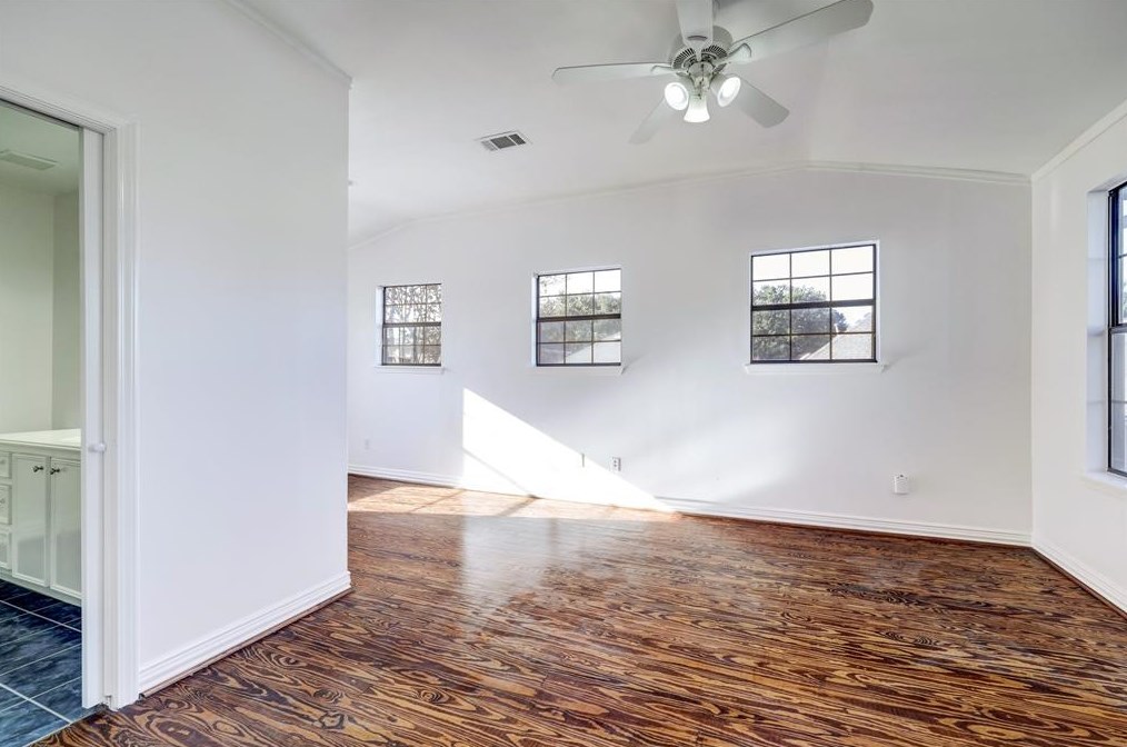 4720 Cashel Cir, Houston TX  77069-3504 exterior