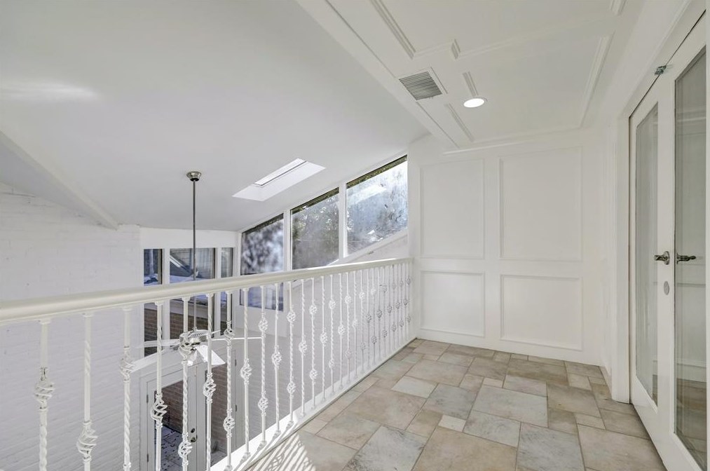 4720 Cashel Cir, Houston TX  77069-3504 exterior