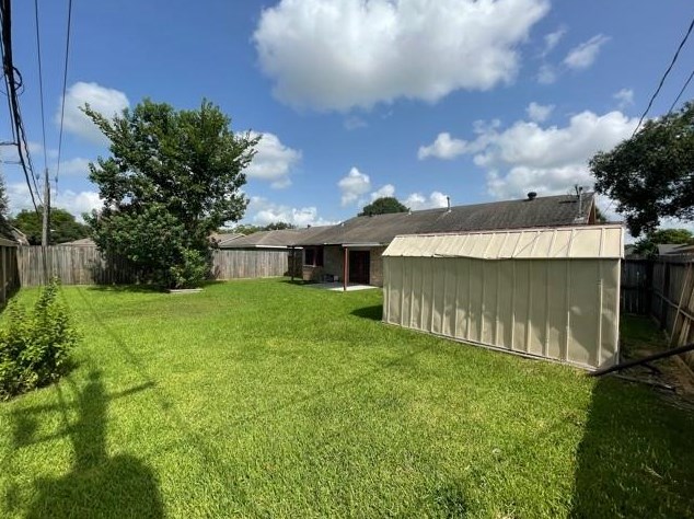 11610 Kirkmeadow Dr, Houston TX  77089-2324 exterior