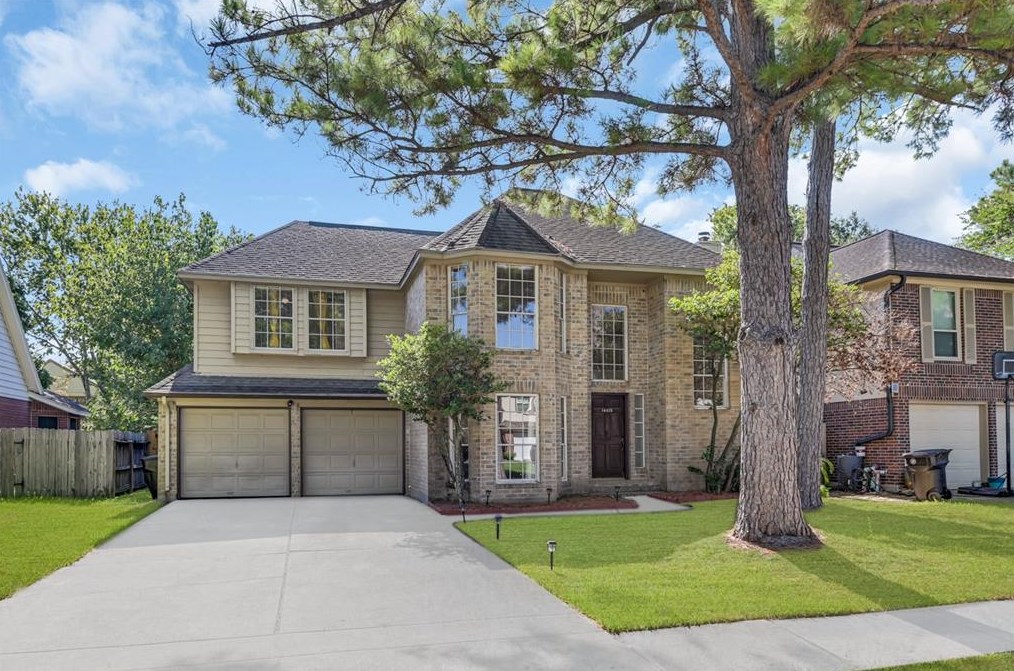 14615 Oak Chase Dr, Houston TX  77062-2212 exterior