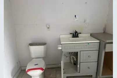 2413 Leal Street, San Antonio, TX 78207 - Photo 9