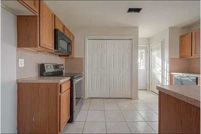 1512 Bayou Drive, Bay City, TX 77414 - Photo 11