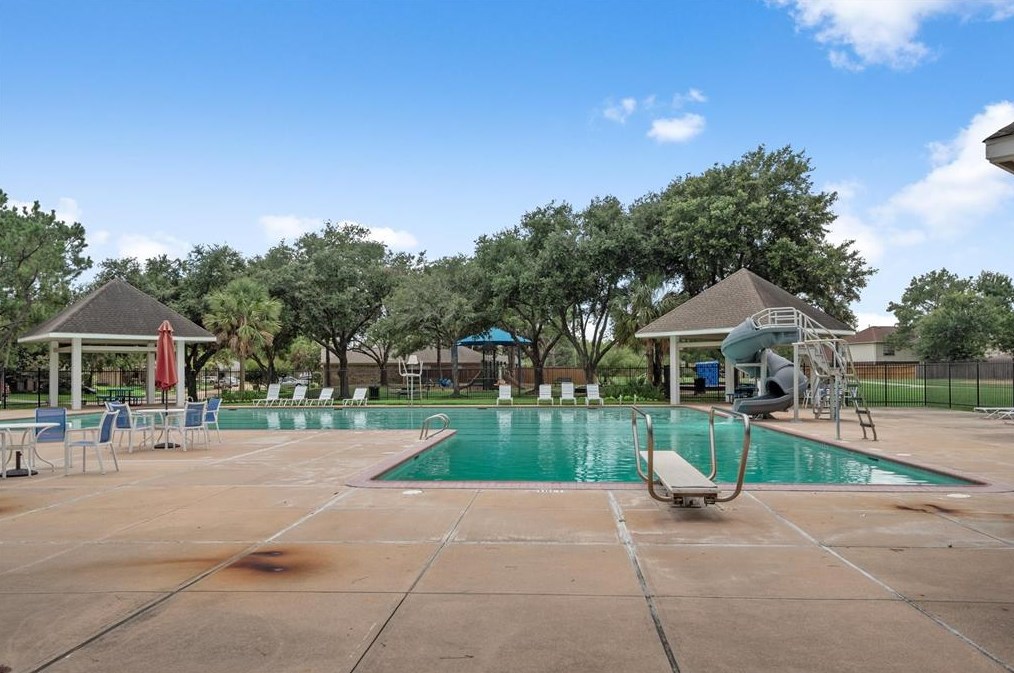 17807 Stoney Glade Ct, Houston TX  77095-4446 exterior