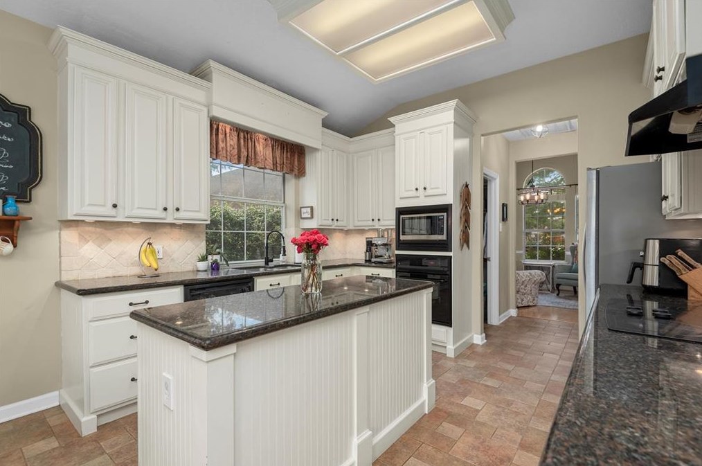 17807 Stoney Glade Ct, Houston TX  77095-4446 exterior