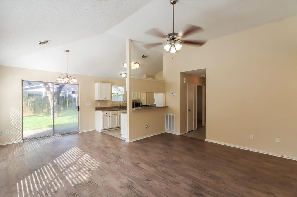 17026 Enchanted Cir, Sugar Land TX  77498-4806 exterior