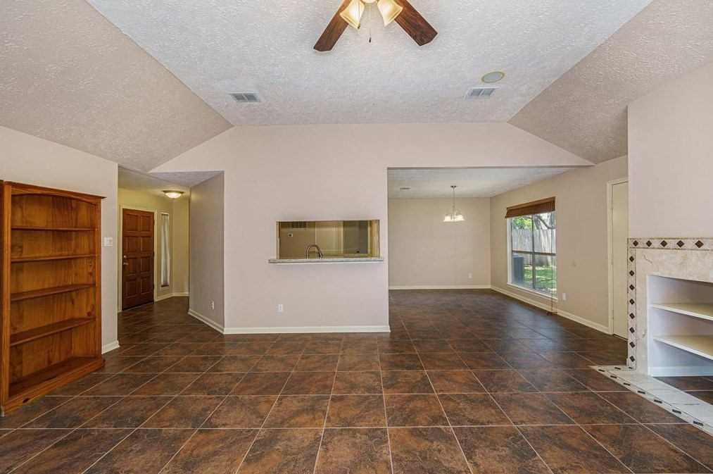 2402 Pebbledowne Cir, Sugar Land TX 77478-6079 exterior