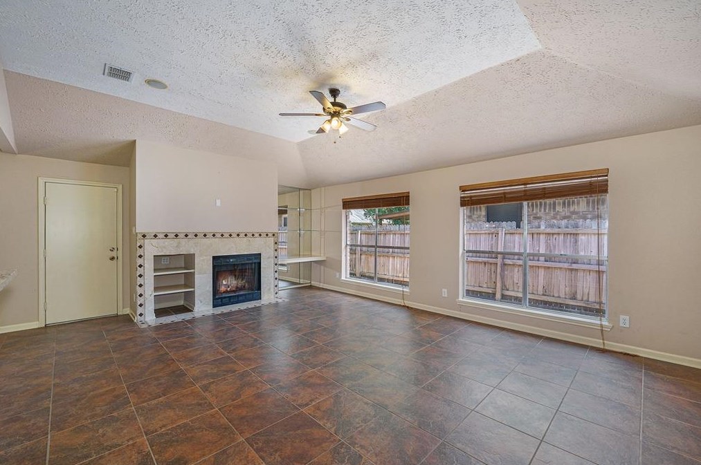 2402 Pebbledowne Cir, Sugar Land TX 77478-6079 exterior