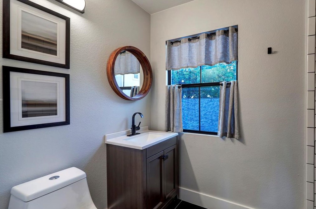 3622 Durness Way, Houston TX  77025-2518 exterior