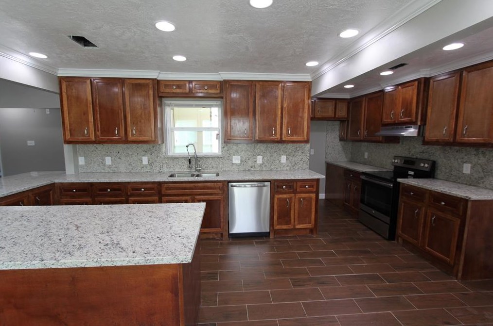 4326 Regency Villa Dr, Houston TX  77084-3536 exterior