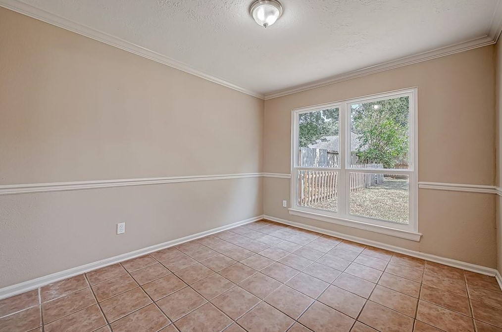 7818 Sunny Rdg Dr, Houston TX  exterior