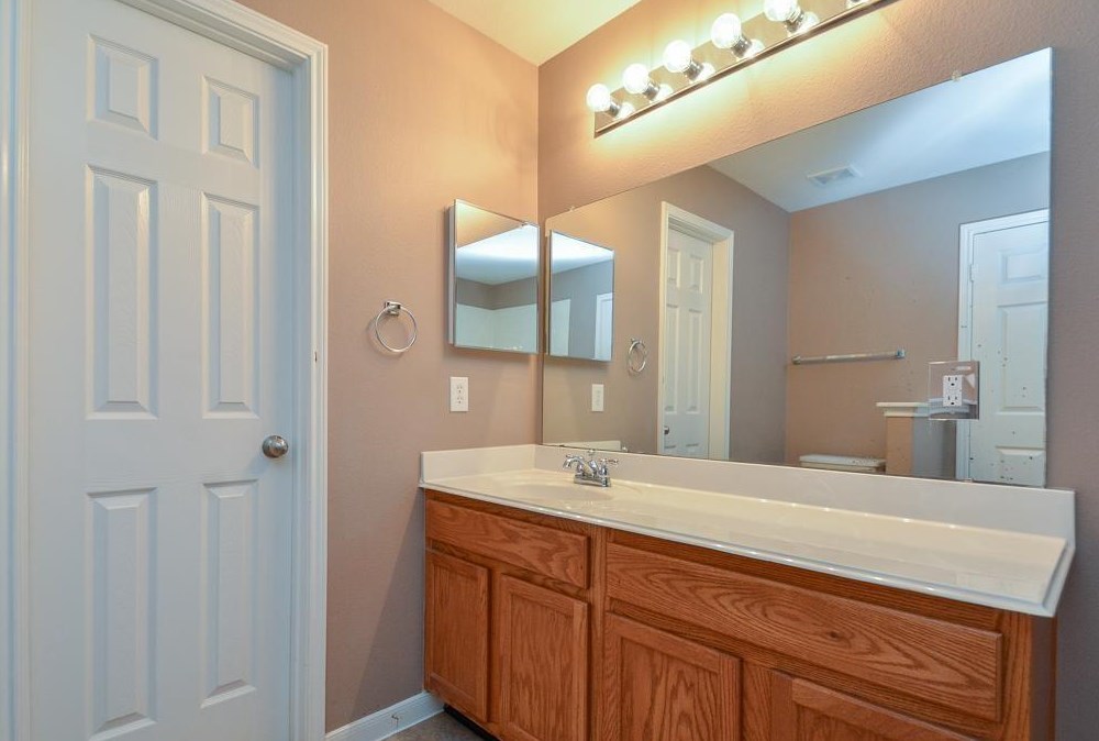 25222 Dappled Filly Dr, Tomball TX  77375-1007 exterior