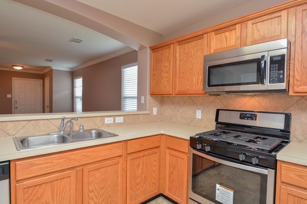 25222 Dappled Filly Dr, Tomball TX  77375-1001 exterior