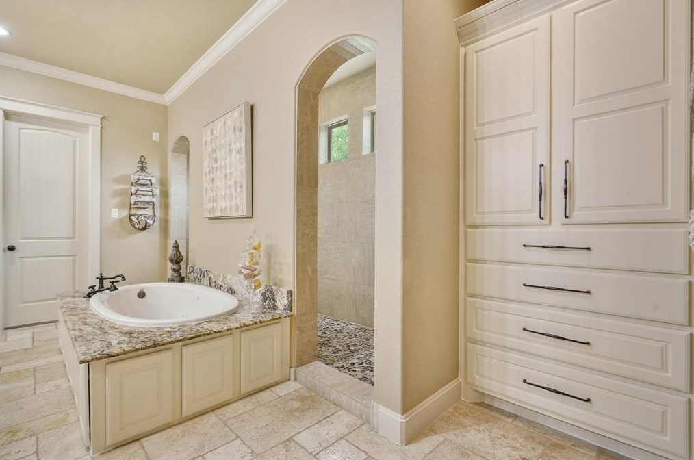 32622 Waterworth Ct, Fulshear TX 77441-4366 exterior