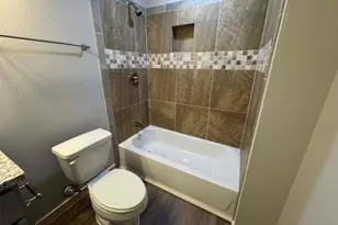 5802 Twisted Pine Ct, Houston, TX 77039 - Photo 17