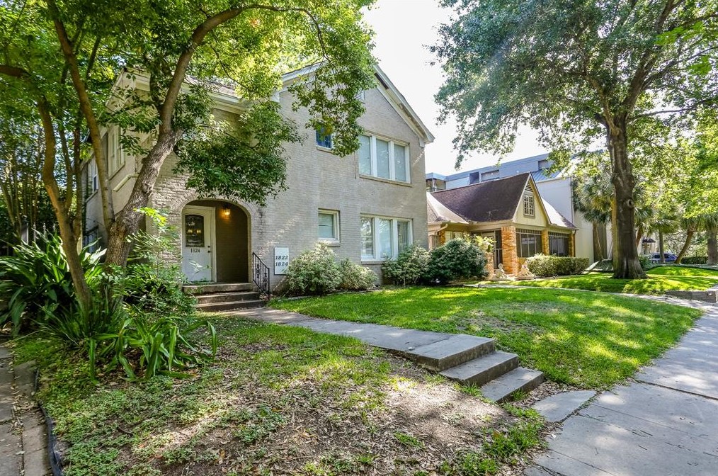 1822 Kipling St, Houston TX  77098-1610 exterior