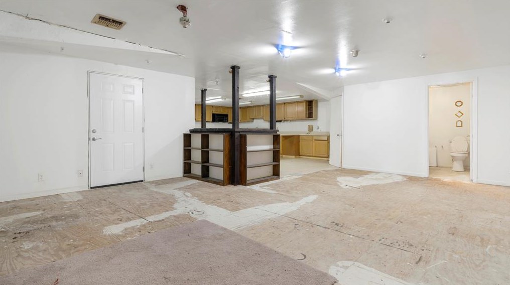 3202 White Oak Dr, Houston TX 77009-7630 exterior