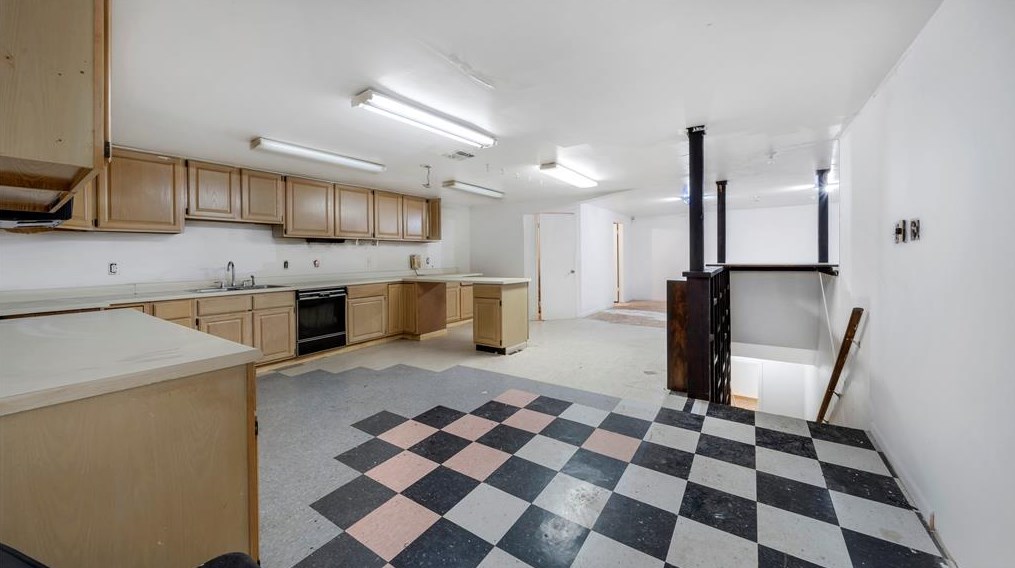 3202 White Oak Dr, Houston TX 77009-7630 exterior