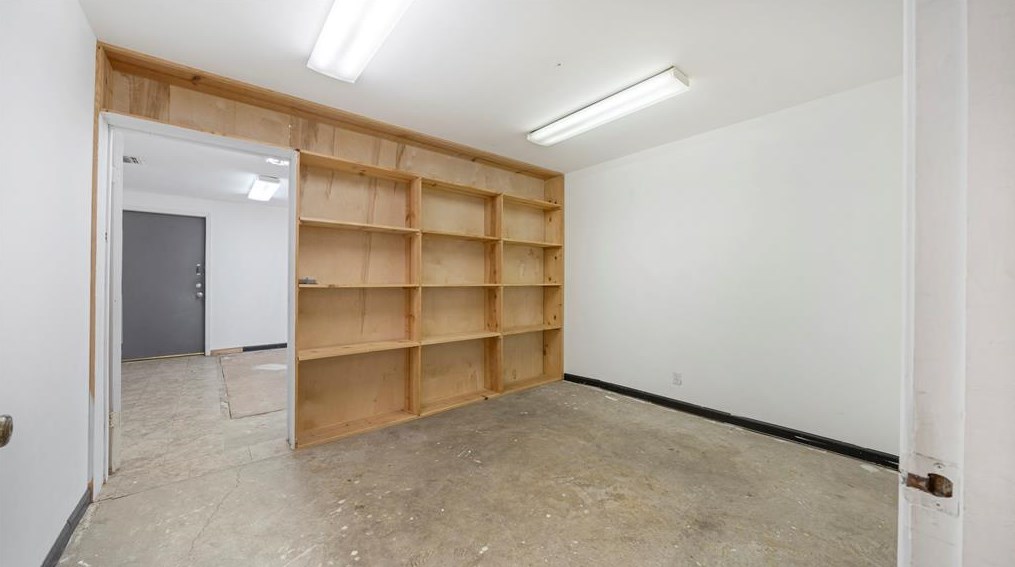 3202 White Oak Dr, Houston TX 77009-7630 exterior