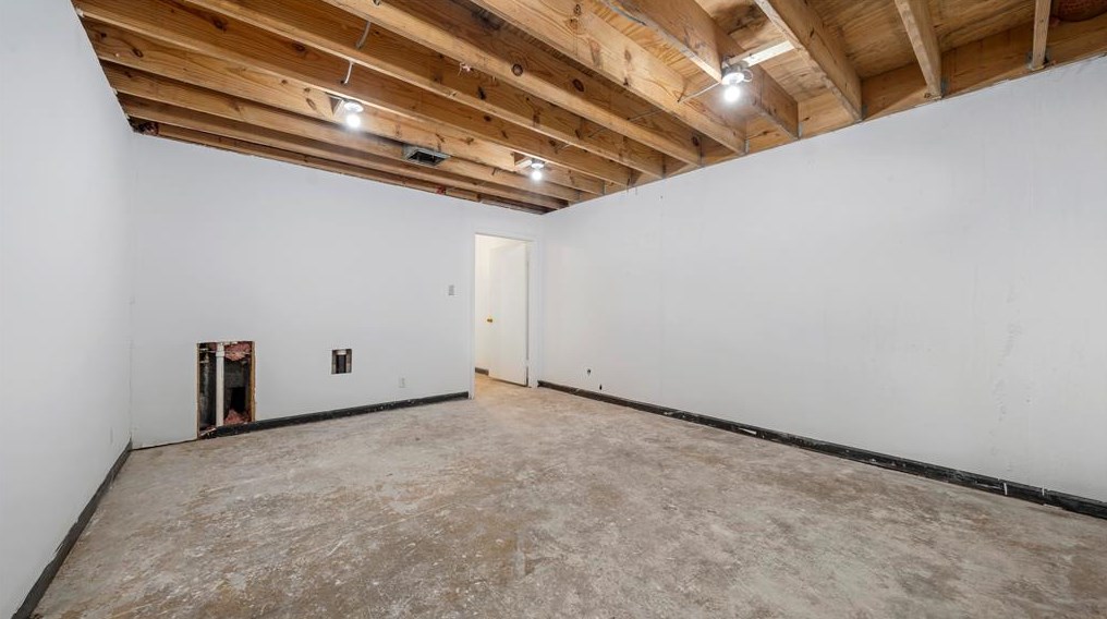 3202 White Oak Dr, Houston TX 77009-7630 exterior