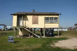 1219 Monument, Freeport, TX 77541 - Photo 1