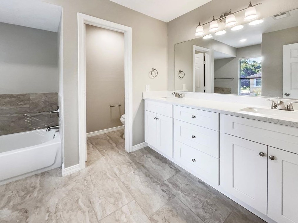 10531 Bushy Crk Dr, Houston TX  77070-4790 exterior