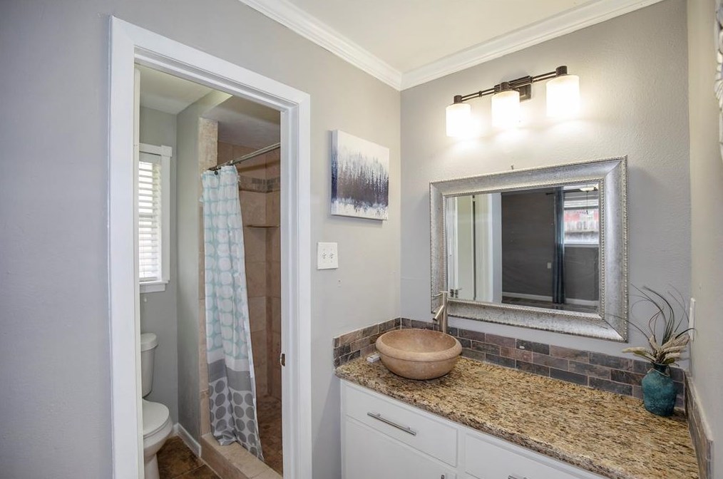 9022 Edgebrook, Houston TX  77075-1240 exterior