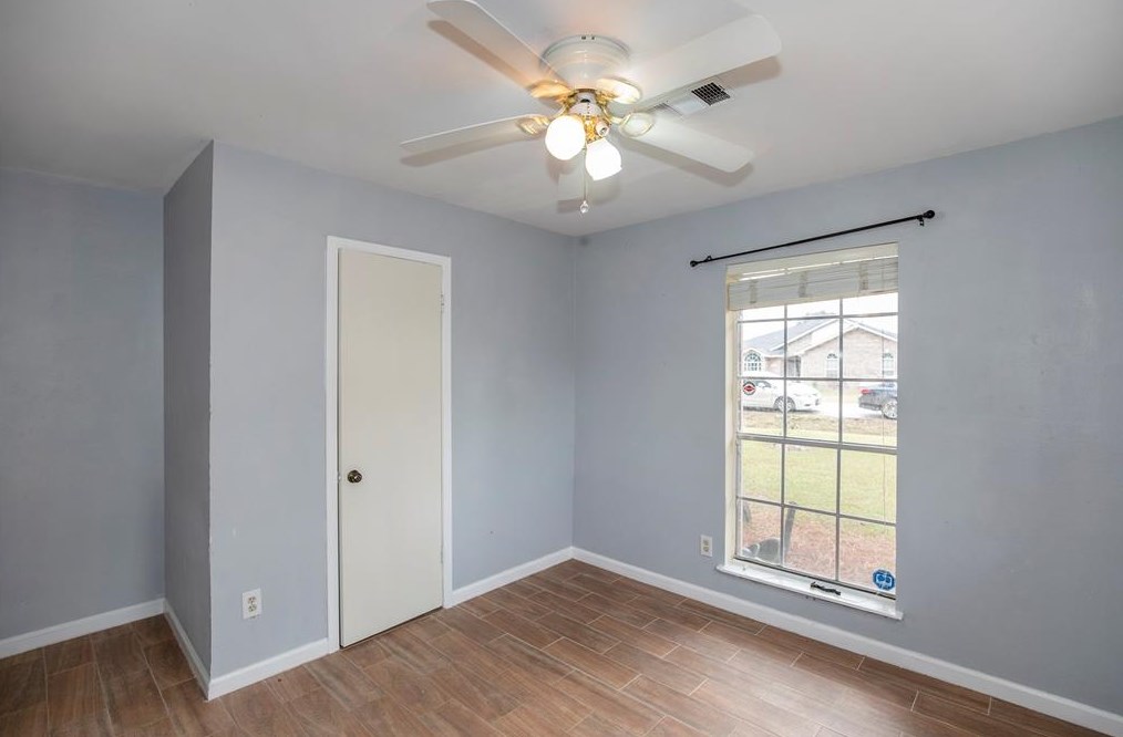 9022 Edgebrook, Houston TX  77075-1240 exterior
