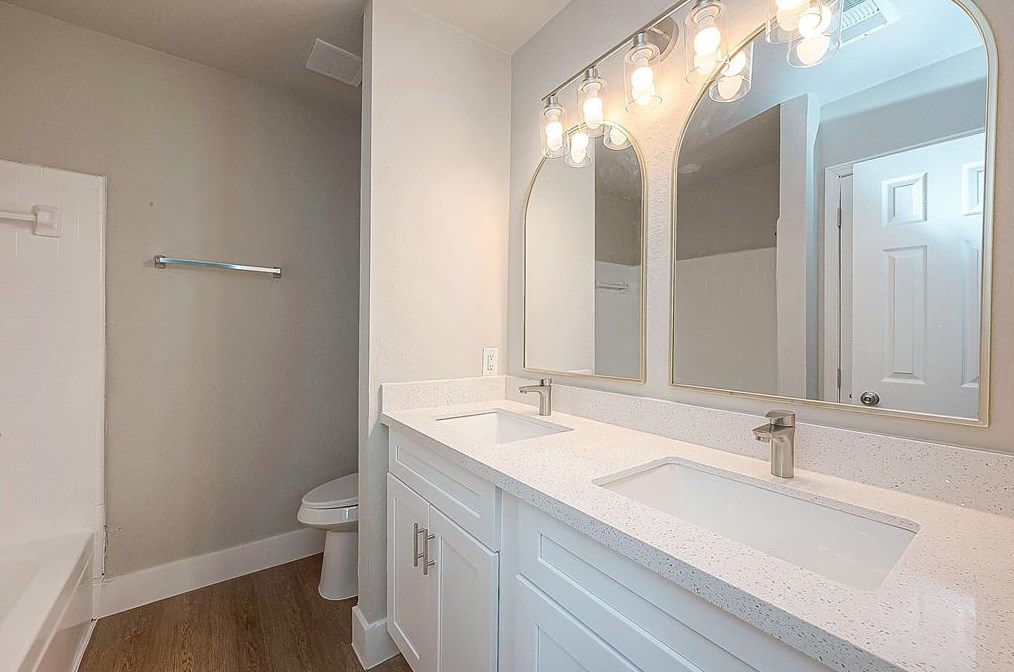 2650 Kodiak Ct, Houston TX  77067-1021 exterior