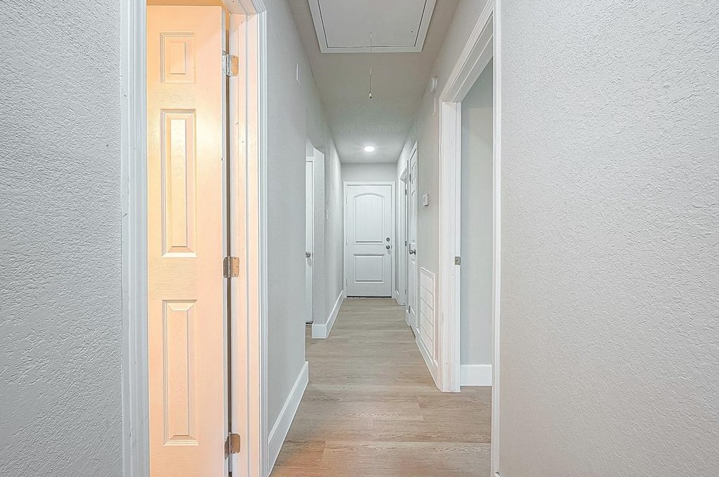 2650 Kodiak Ct, Houston TX  77067-1021 exterior