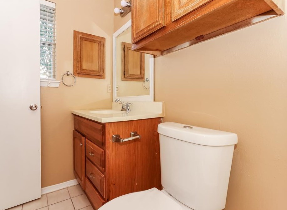 6703 Loch Bruceray Dr, Houston TX  77084-1031 exterior