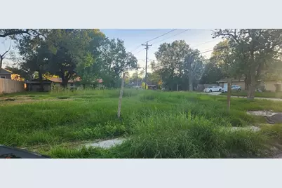 5802 Westover Street, Houston, TX 77033 - Photo 5