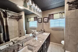 4 Renwick St, Bay City, TX 77414 - Photo 19