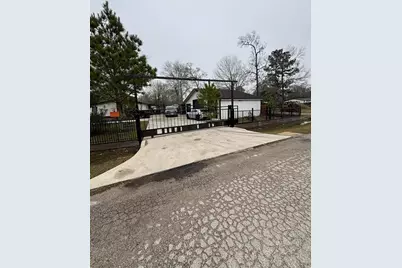 21601 Cr 3747, Splendora, TX 77372 - Photo 1