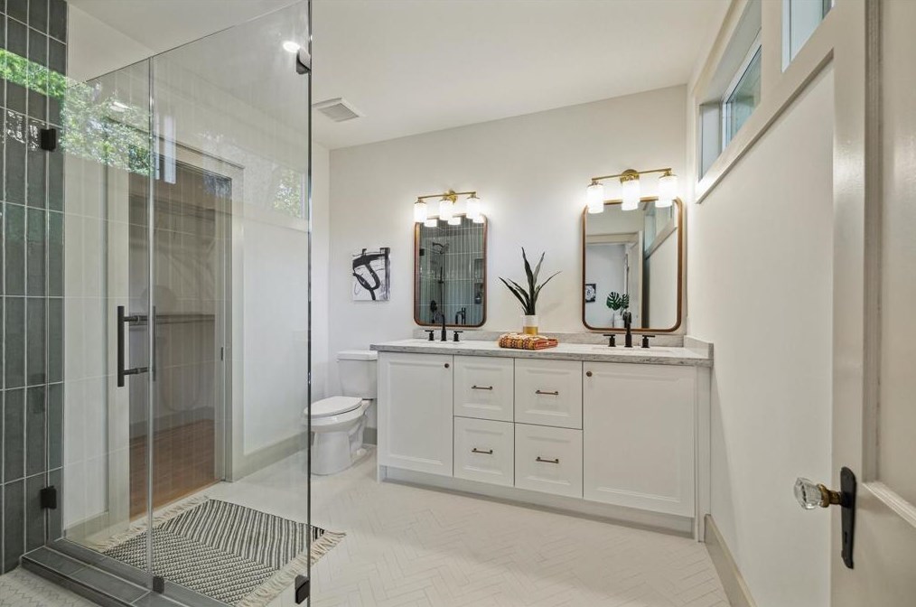 1142 Louise, Houston TX 77009-2958 exterior