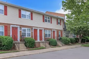 3218 Green Lakes Dr, Virginia Beach, VA 23452 - Photo 3