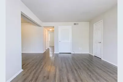 3218 Green Lakes Dr, Virginia Beach, VA 23452 - Photo 7