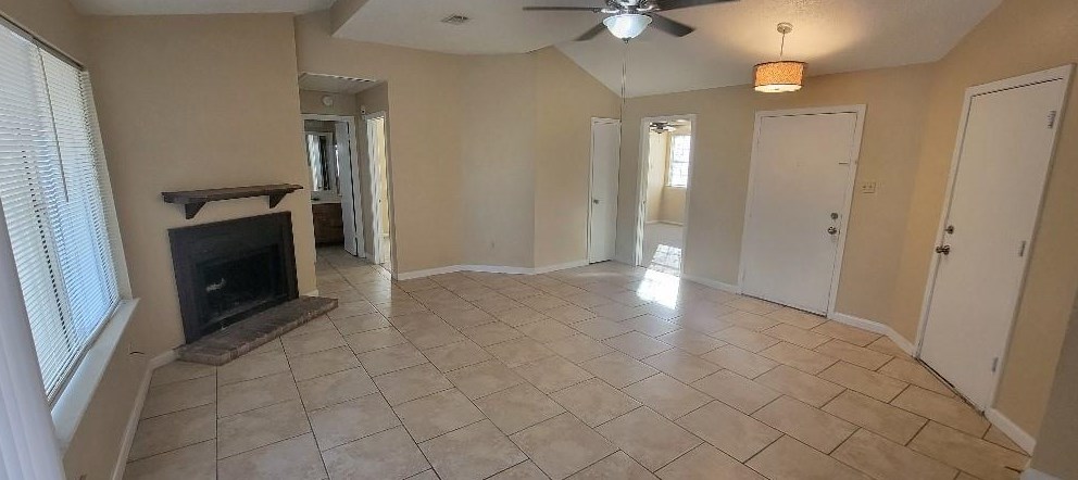 7235 Caracas Dr, Houston TX  77083-2748 exterior