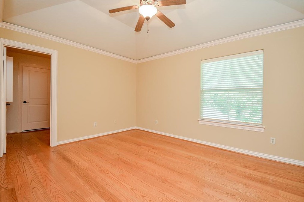 807 Marywood Chase, Houston TX  77079-4200 exterior