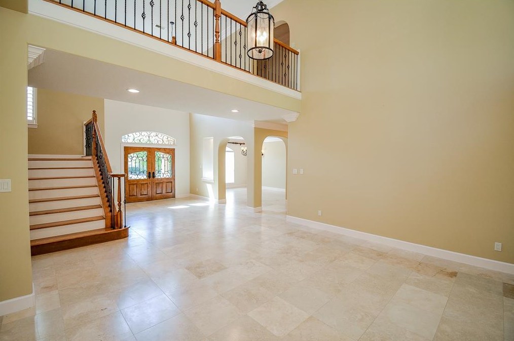 807 Marywood Chase, Houston TX  77079-4200 exterior