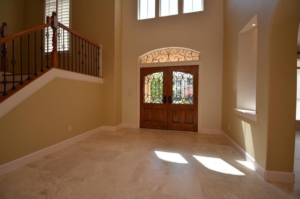 807 Marywood Chase, Houston TX  77079-4200 exterior