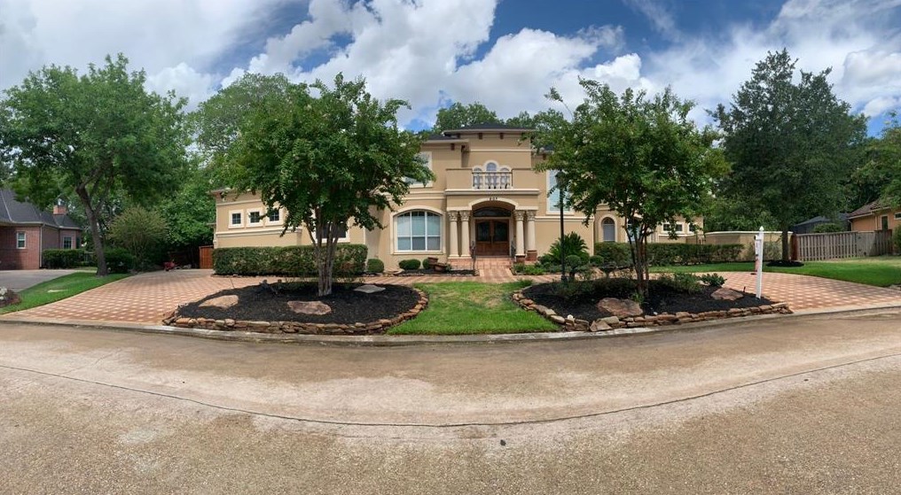 807 Marywood Chase, Houston TX  77079-4200 exterior