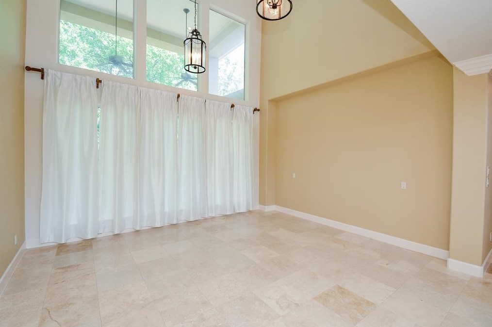 807 Marywood Chase, Houston TX  77079-4200 exterior