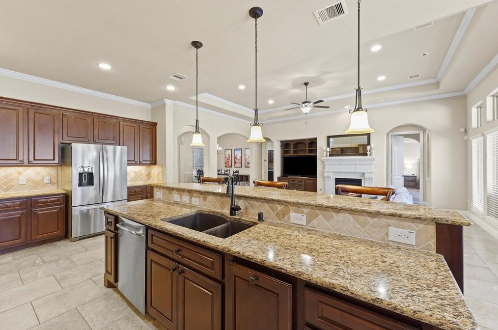 13514 Ambler Spg, Tomball TX  77377-2535 exterior