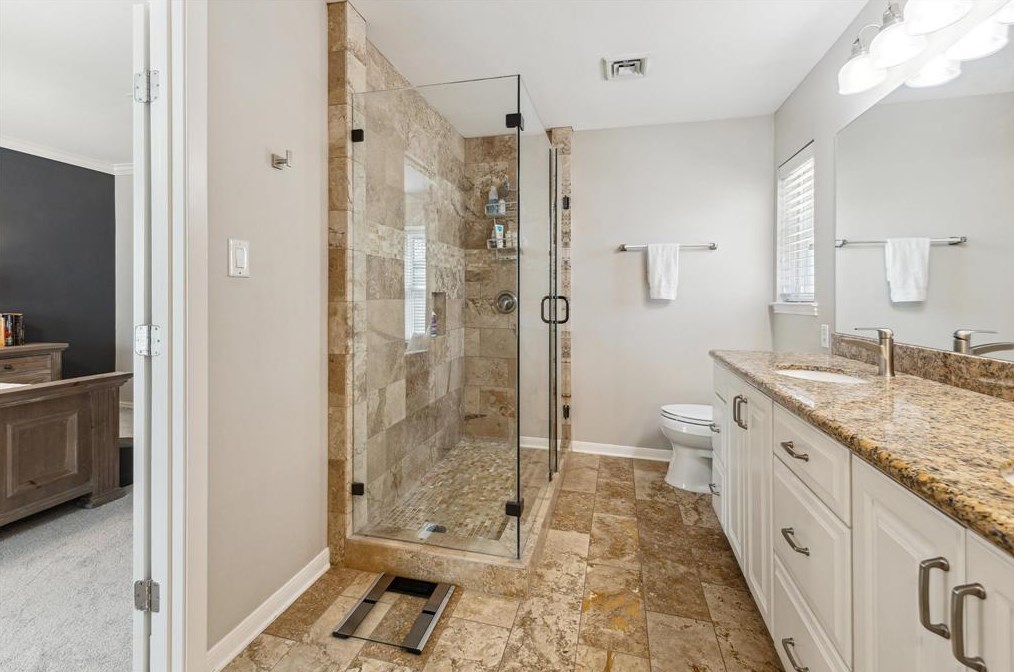 9835 Emnora Ln, Houston TX  77080-4422 exterior