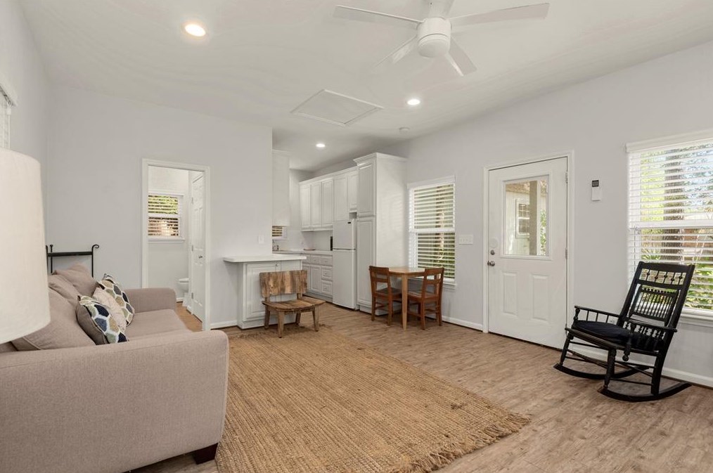 2211 Silver Oaks St, Roman Forest TX 77357-3105 exterior